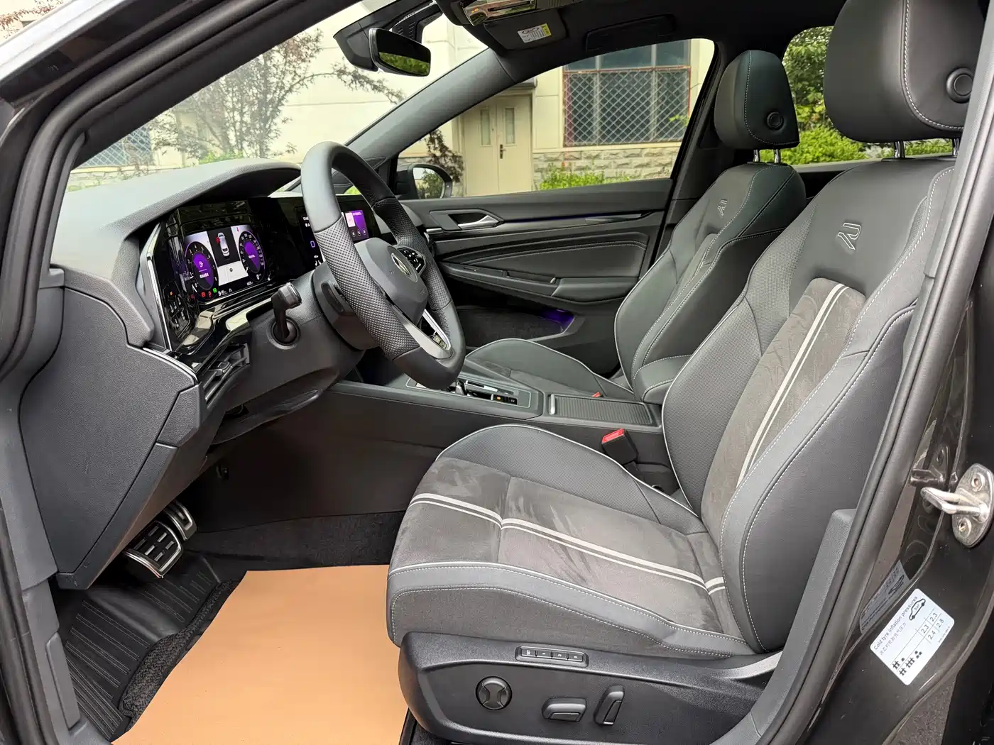 Volkswagen Golf 2023 280TSI DSG R-Line Lite фото 4