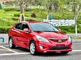 Photo 3 - Hyundai Verna
