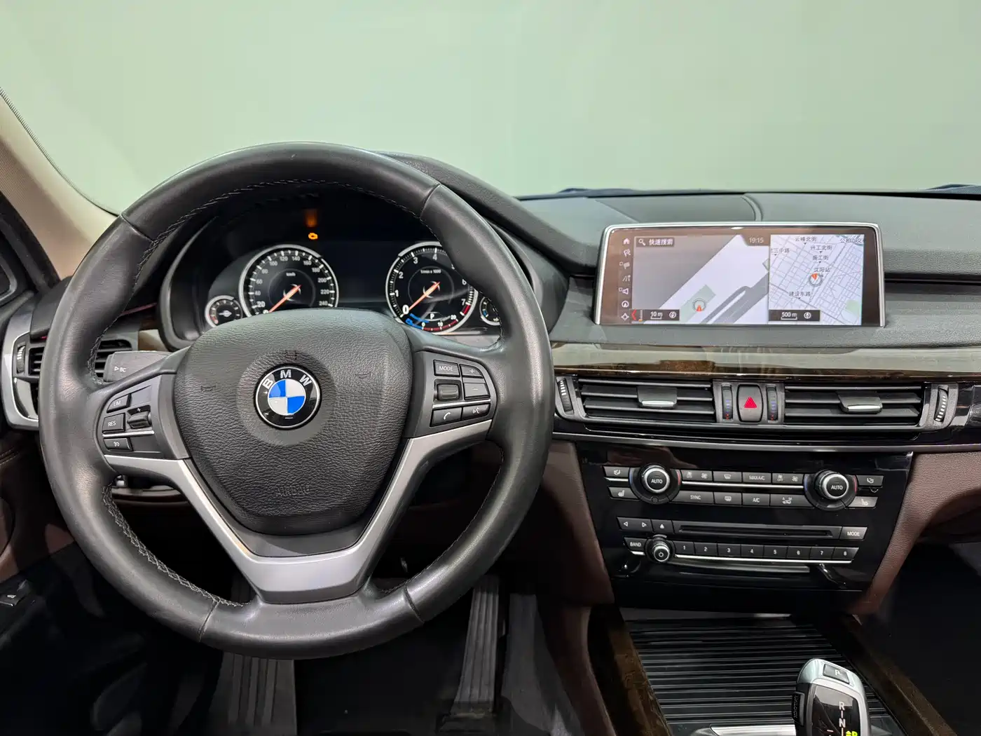 BMW X5 (Import) 2018 xDrive35i Elegant Model фото 29