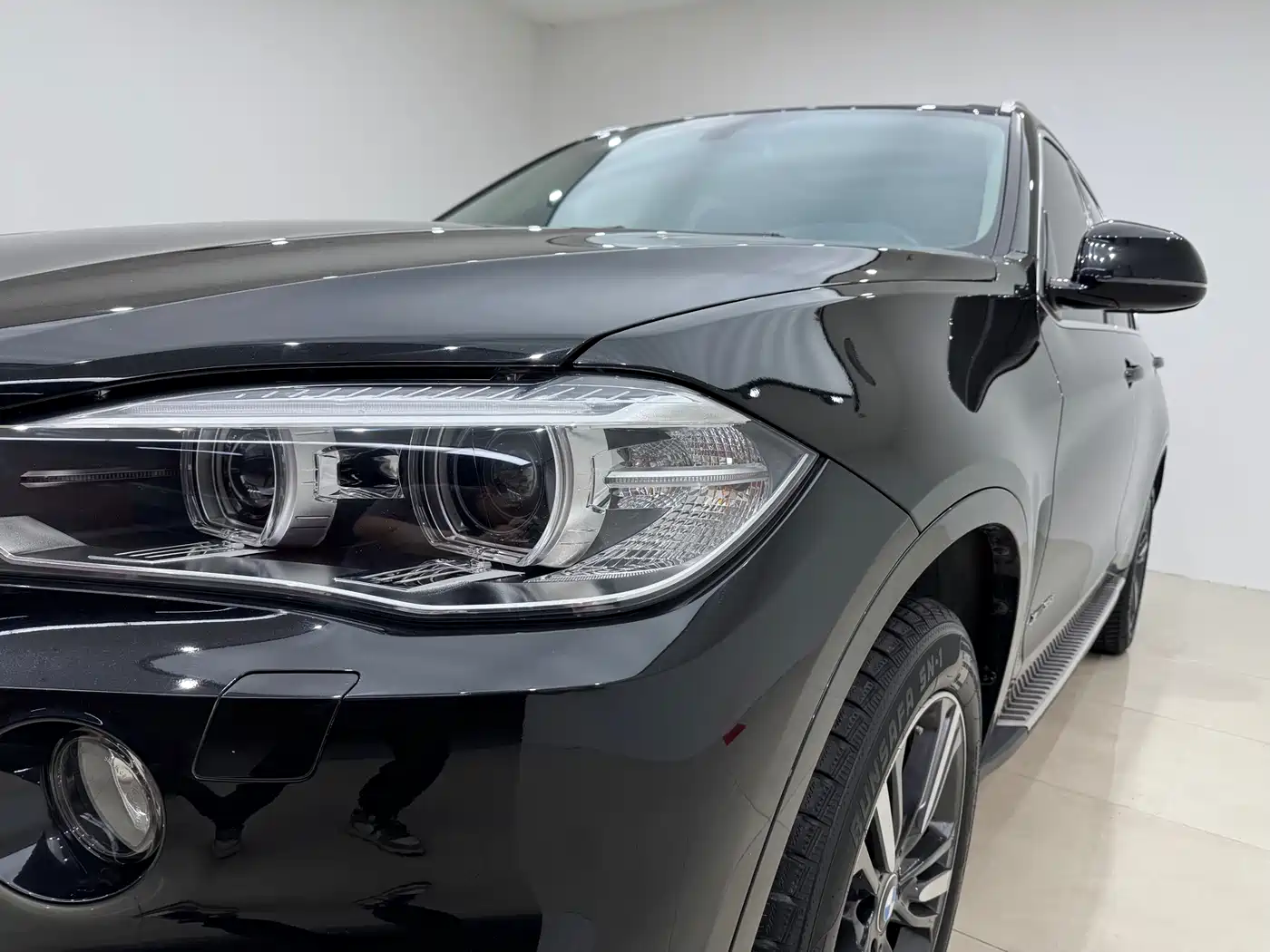 BMW X5 (Import) 2018 xDrive35i Elegant Model фото 10