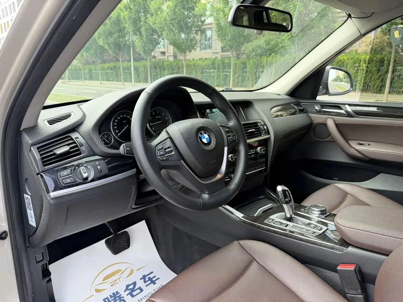 BMW X3 (Import) 2014 xDrive28i X Design Package фото 9