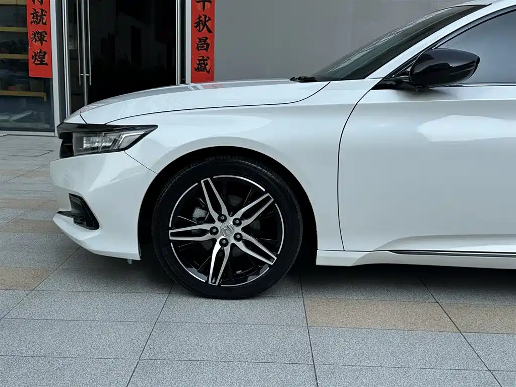 Honda Accord 2022 260TURBO Phantom Night Premium фото 23