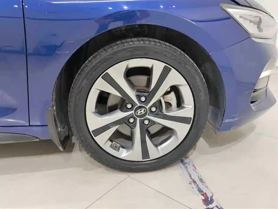 Hyundai Fista 2019 280TGDi Smart Speed Edition China VI фото 6