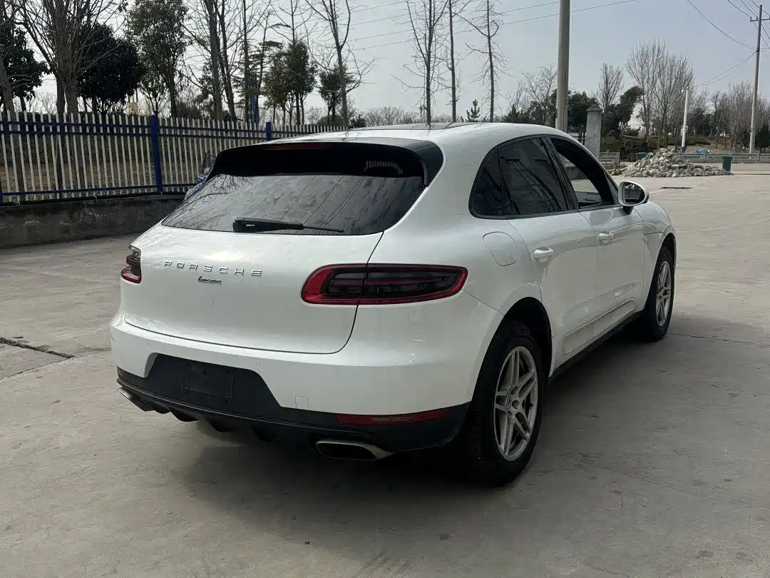 Porsche Macan 2017 Macan 2.0T фото 7