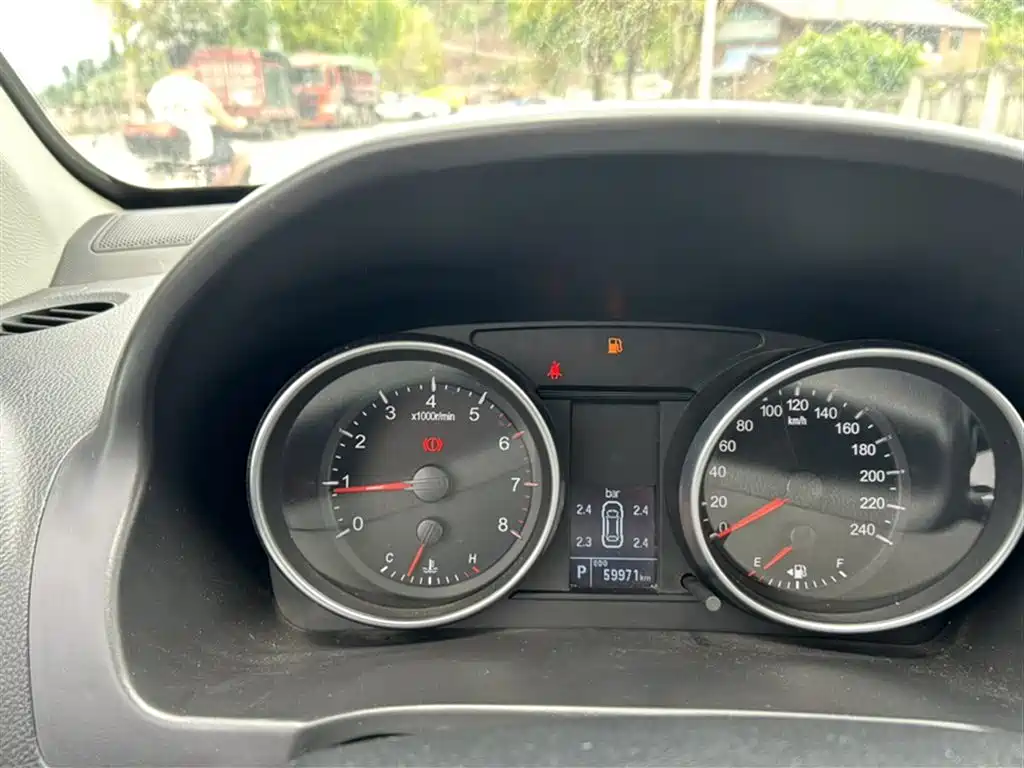 Haval H6 2016 Upgrade Edition 1.5T Automatic 2WD Elite Type фото 3