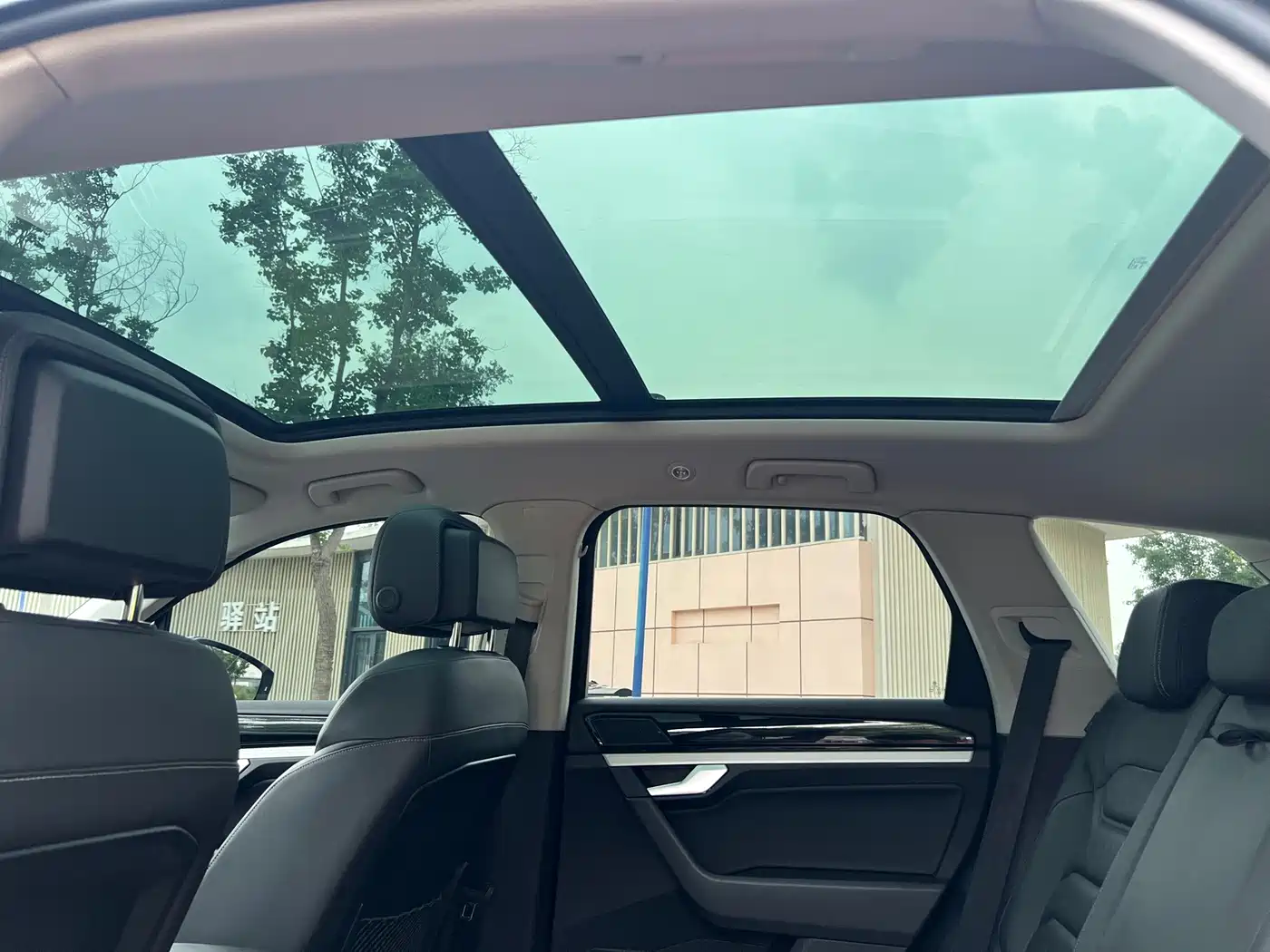 Volkswagen Touareg 2019 2019 2.0TSI Pilot Edition China VI