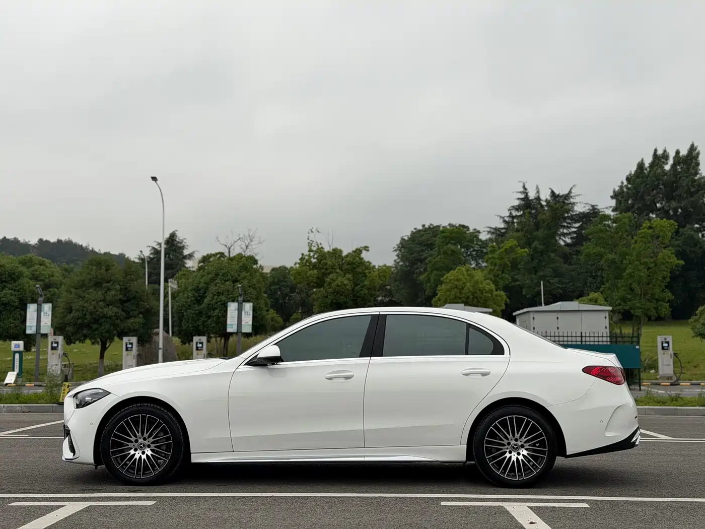 Mercedes-Benz C-Class 2024 C 260 L Sport фото 4