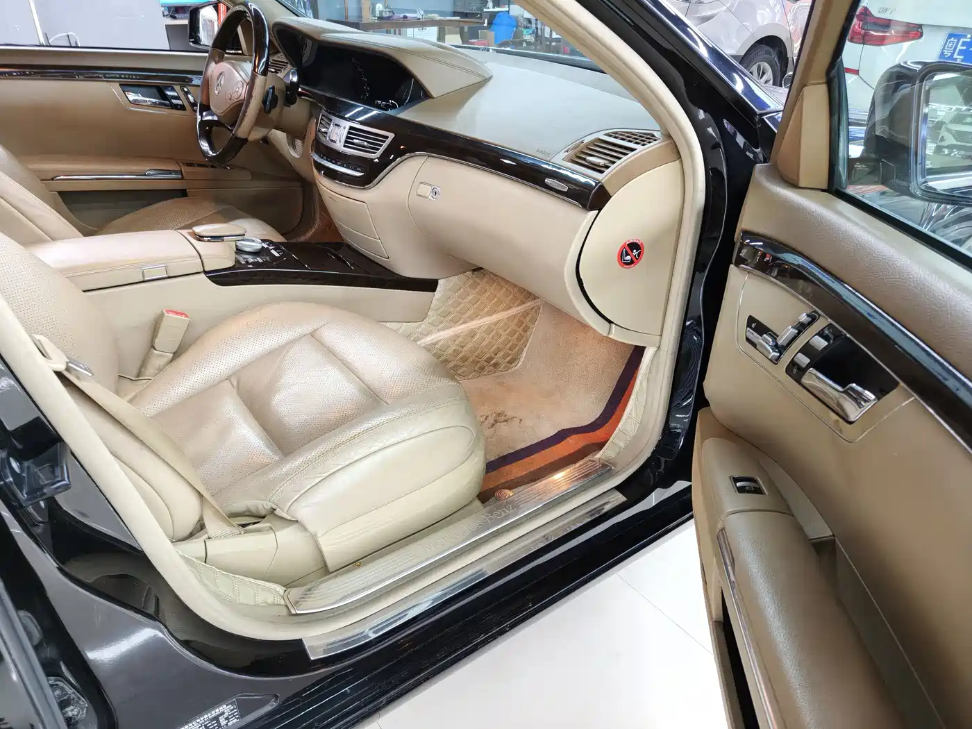 Mercedes-Benz S-Class 2012 S 300 L Business Grand Edition фото 13