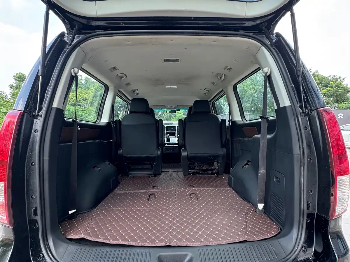Dongfeng Fengxing Fengxing CM7 2018 2018 2.0T Manual Luxury