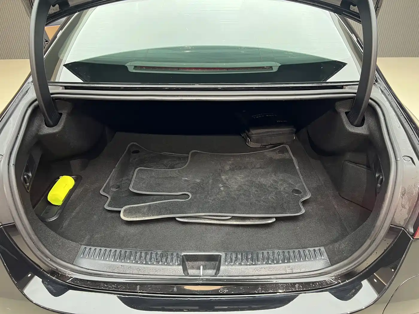 MERCEDES-BENZ E CLASS NEW ENERGY