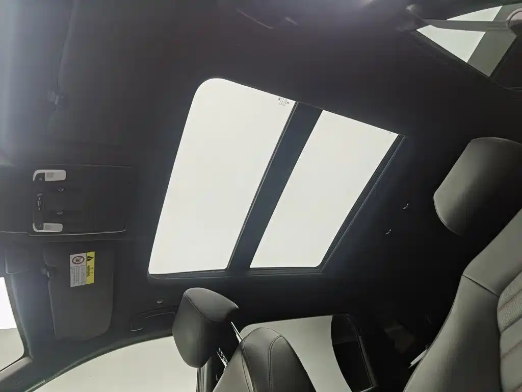 Фото 14 - Honda CR-V