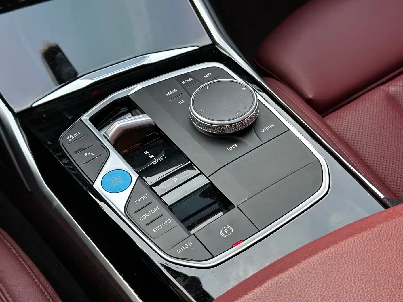 BMW i3 2024 eDrive 35 L фото 10