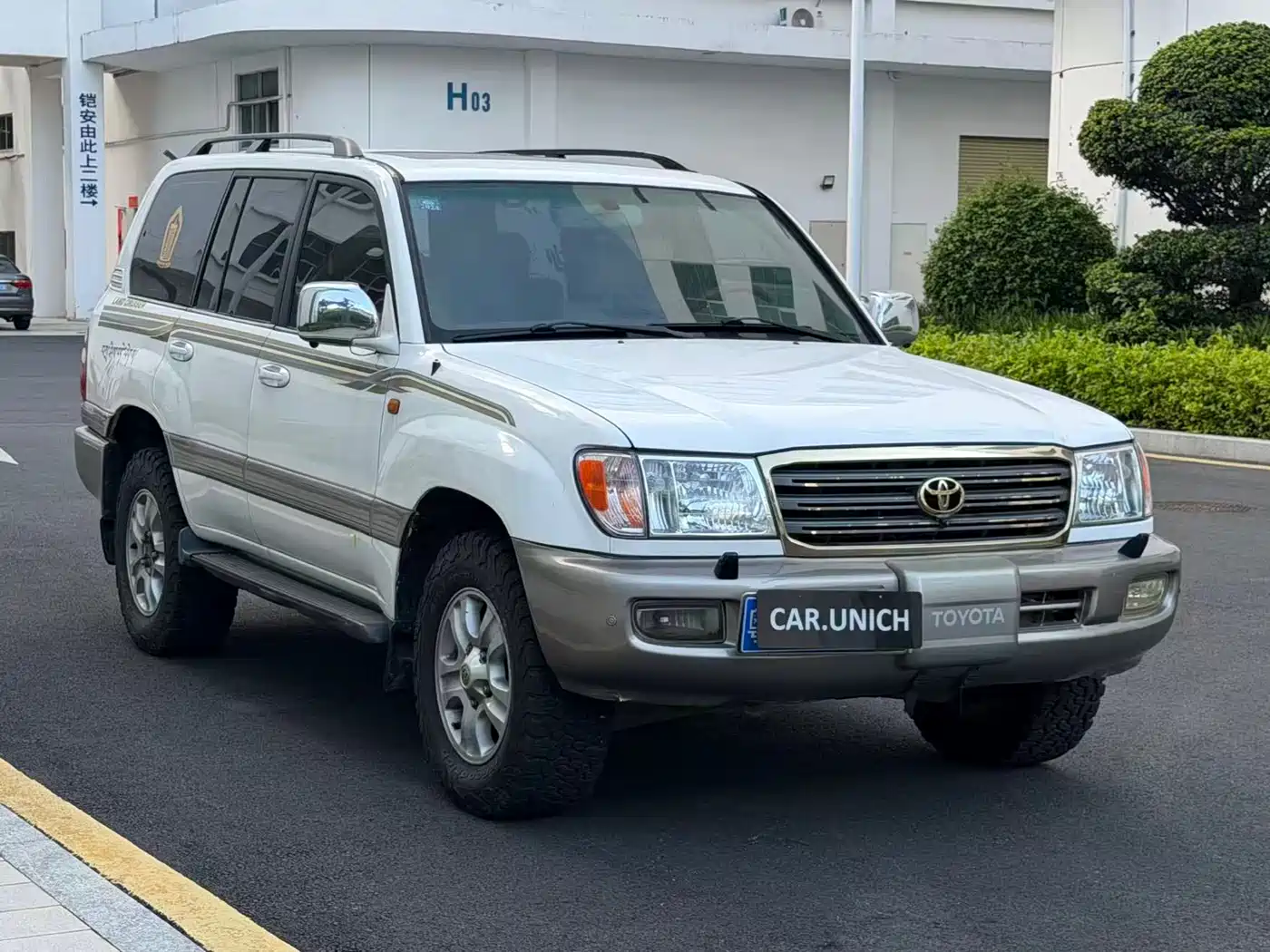 Toyota Land Cruiser фото 3