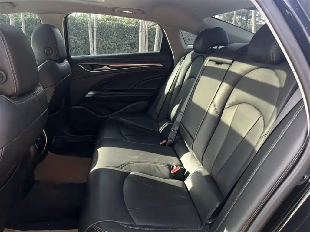 BUICK LACROSSE