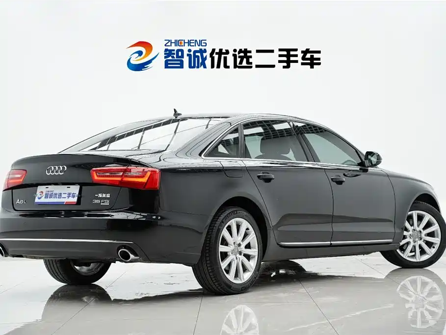 Audi A6L 2015 35 FSI quattro Comfort фото 3
