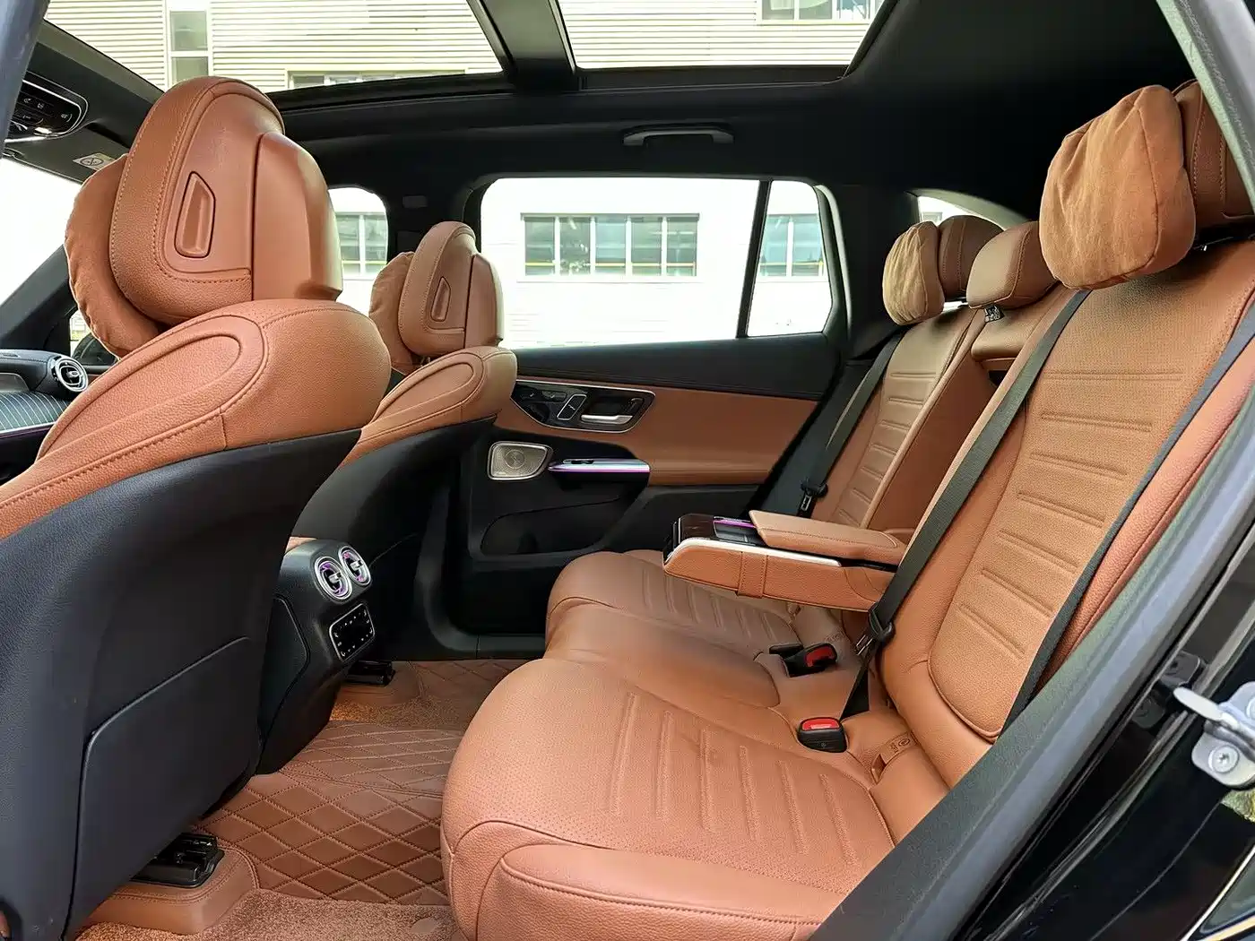 Фото 6 - Mercedes-Benz GLC