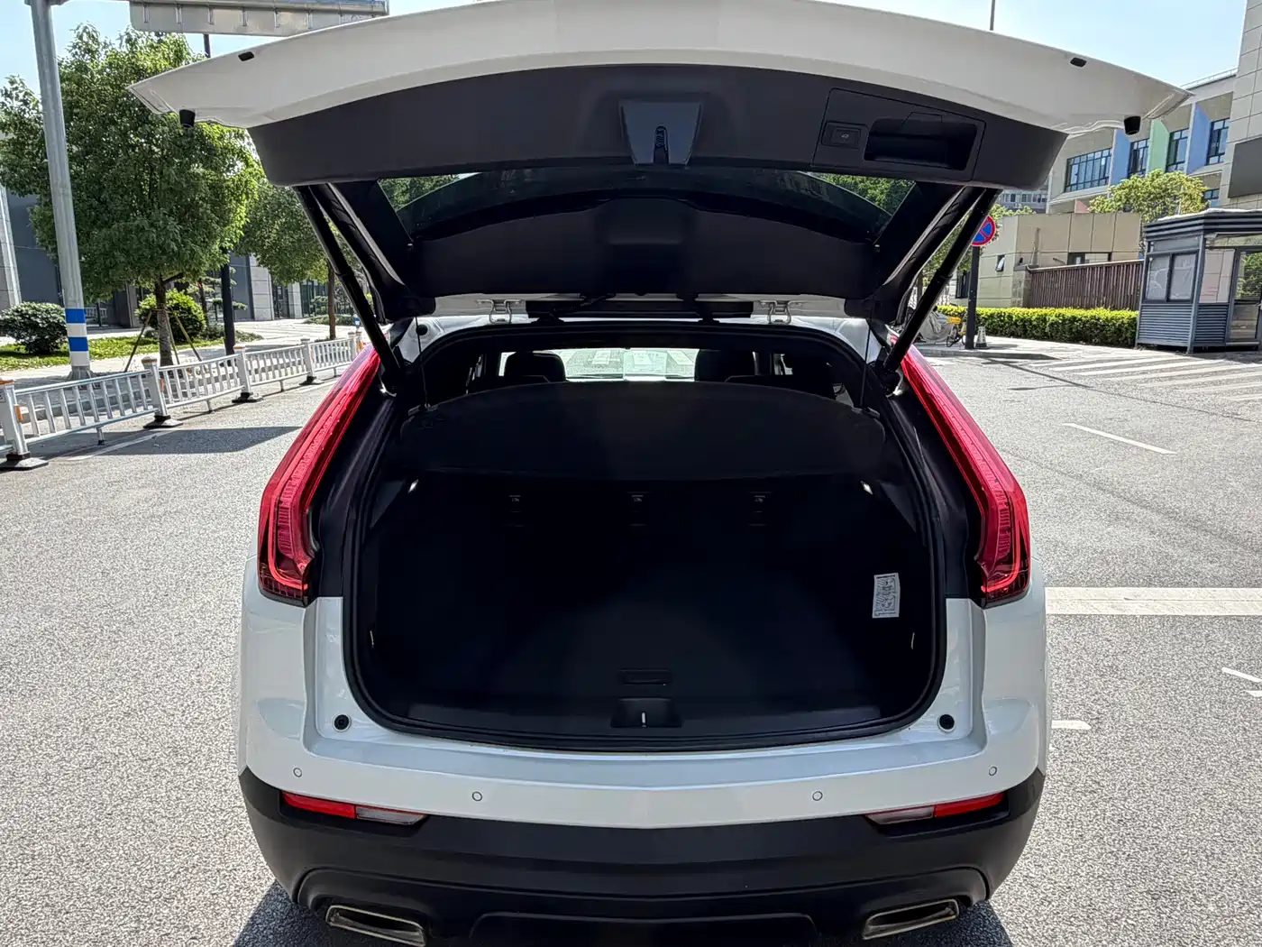 Cadillac XT4 2018 Model 28T 2WD Technology фото 12