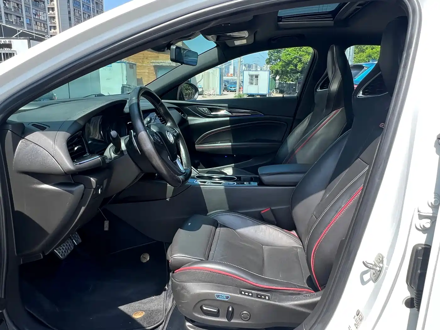 Buick Regal 2020 GS 28T Premium фото 9