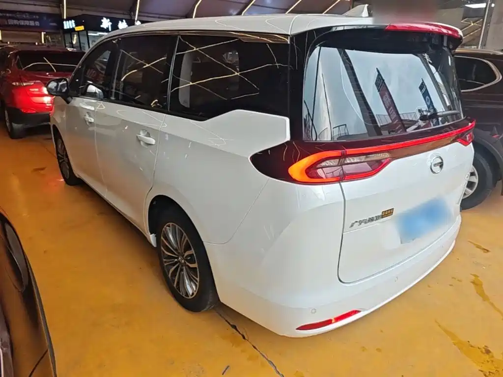 Фото 23 - GAC Trumpchi Trumpchi M6