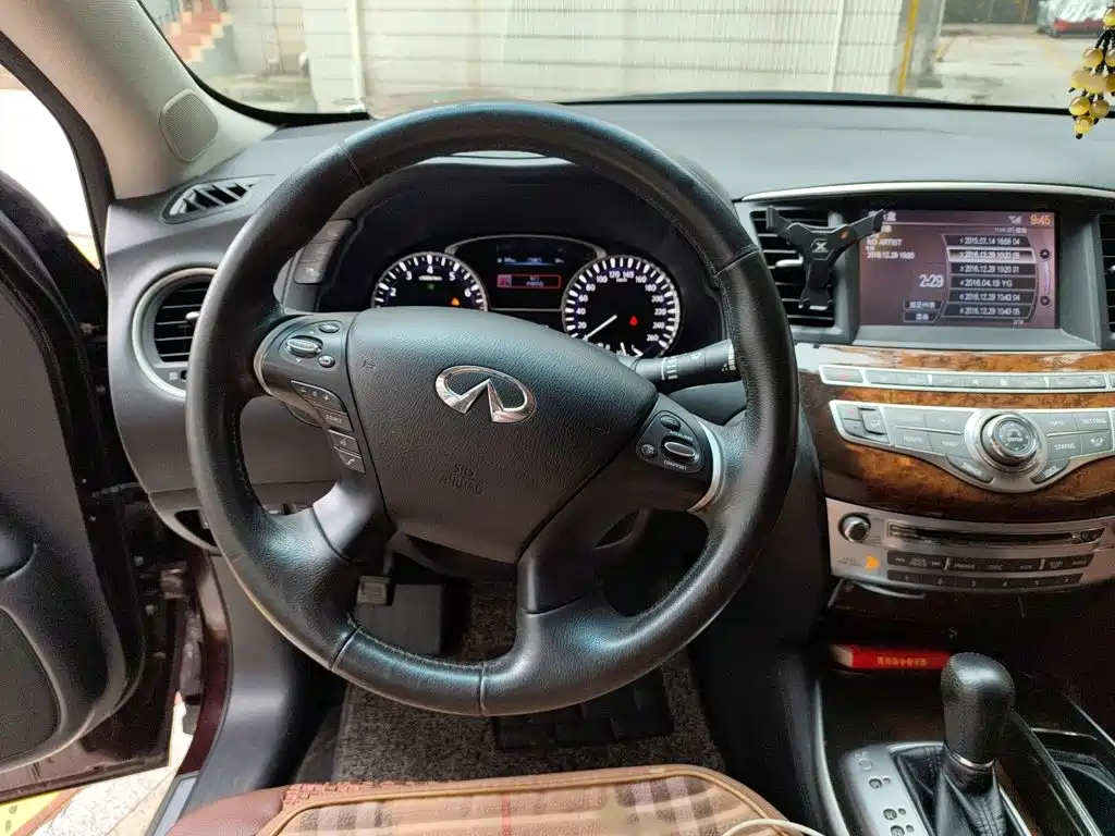 Infiniti QX60 (Import) 2015 2014 Model 2.5 S/C Hybrid 2WD Excellence Edition