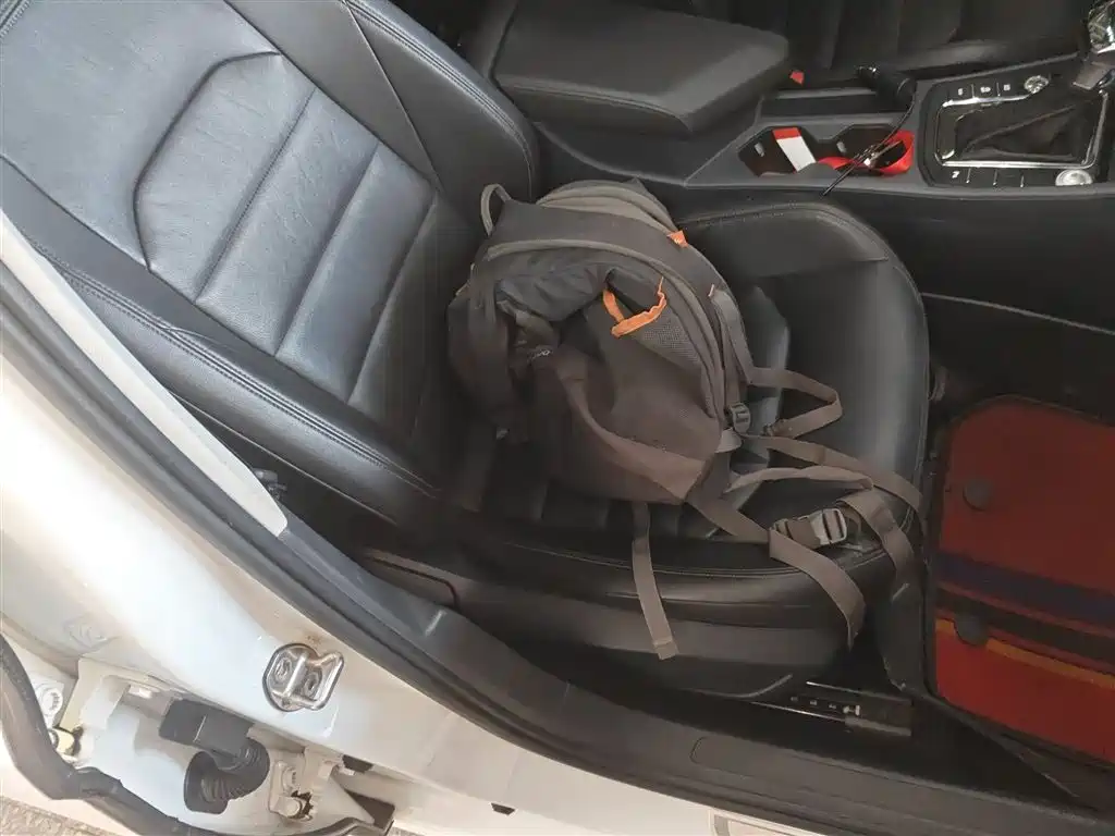 Volkswagen Bora 2019 280TSI DSG Luxury фото 25