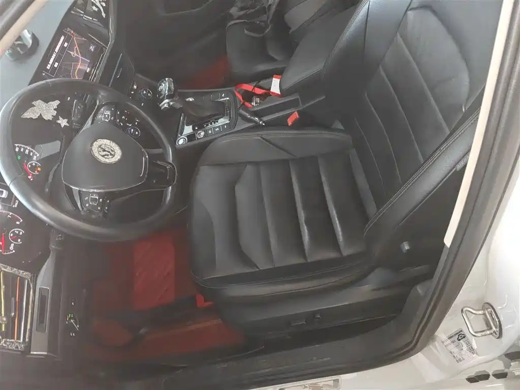 Volkswagen Bora 2019 280TSI DSG Luxury фото 15