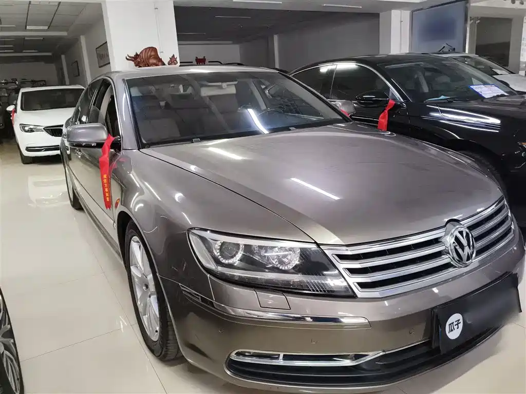 Volkswagen Phaeton 2012 3.0L Executive фото 23