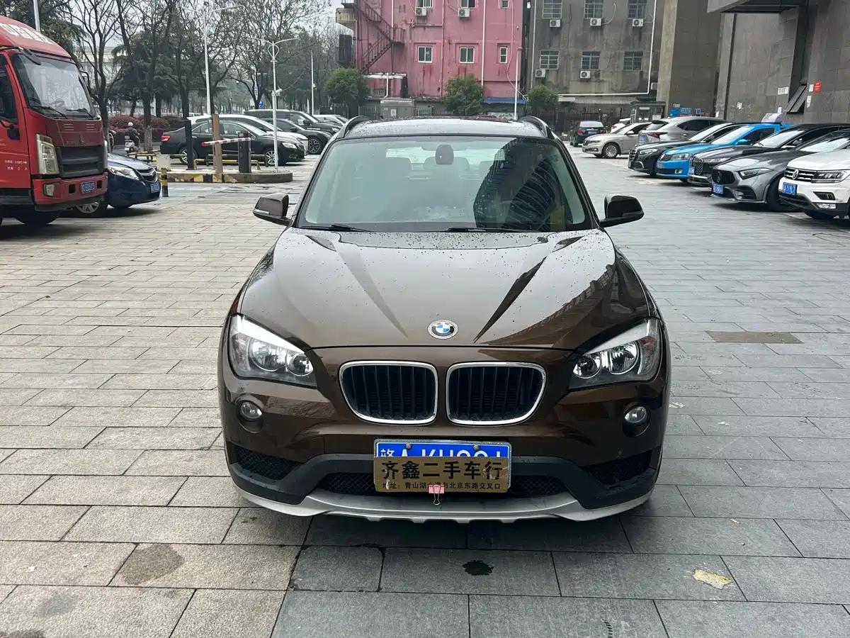 BMW X1 2014 sDrive18i Fashion Edition