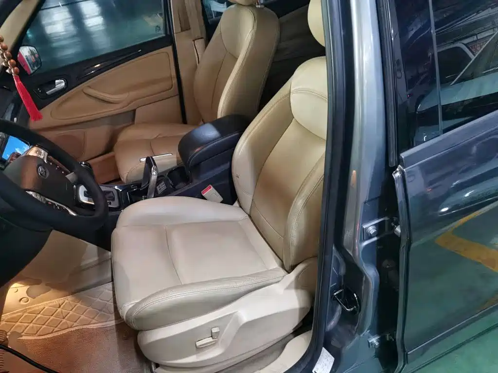 Ford S-MAX 2014 2008 2.3L 7-seater Luxury
