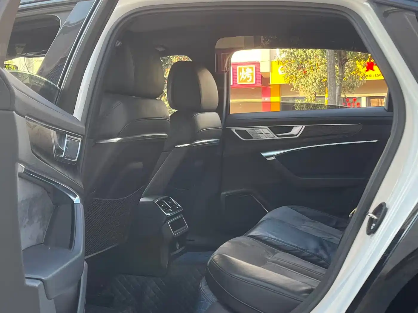 Audi A6L 2019 40 TFSI Luxury Dynamic фото 5