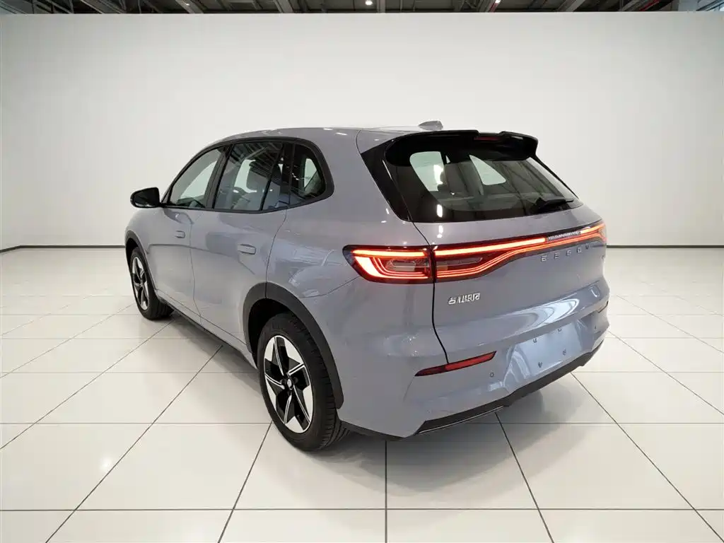 Geely Galaxy Galaxy E5 2026 530km Voyager Edition фото 5
