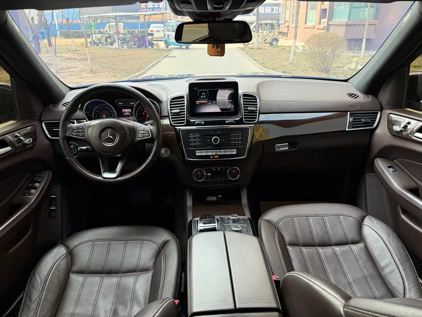 Mercedes-Benz GLS 2018 Facelift GLS 400 4MATIC Sport фото 5