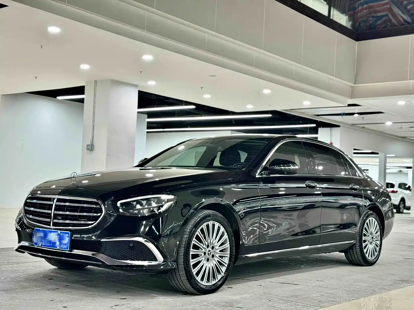 Mercedes-Benz E-Class 2021 E 300 L Fashion