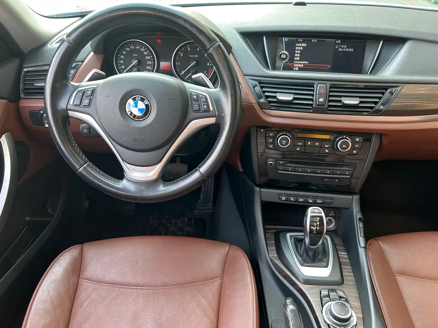 BMW X1 2014 Model sDrive20i X Design Package фото 20