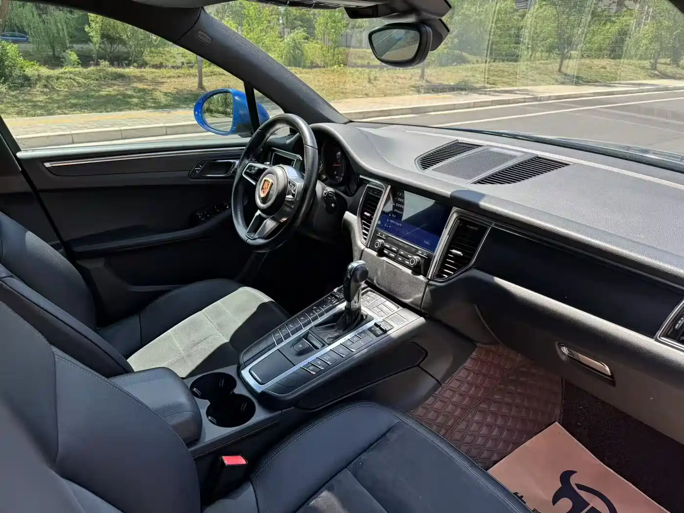 Porsche Macan 2017 Macan 2.0T фото 18