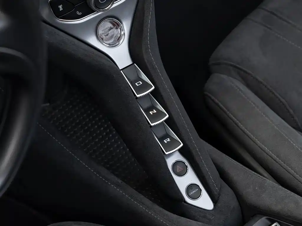 McLaren 720S 2019 4.0T Spider фото 17