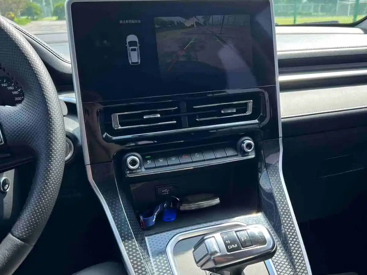 Фото 12 - Haval M6