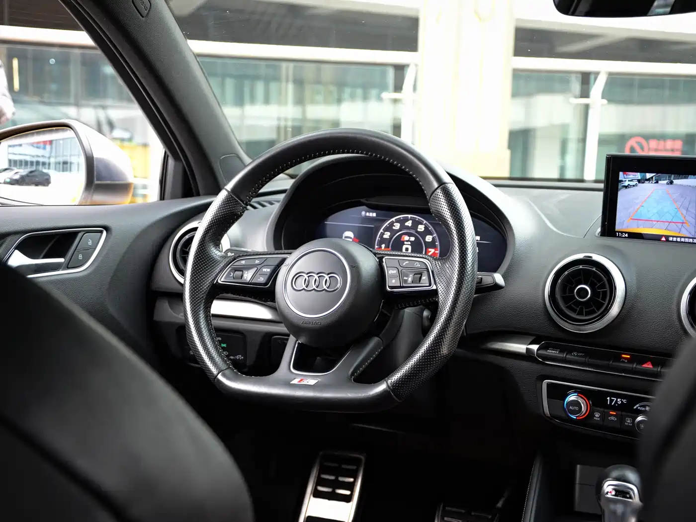 Audi S3 2017 Facelift S3 2.0T Limousine фото 17