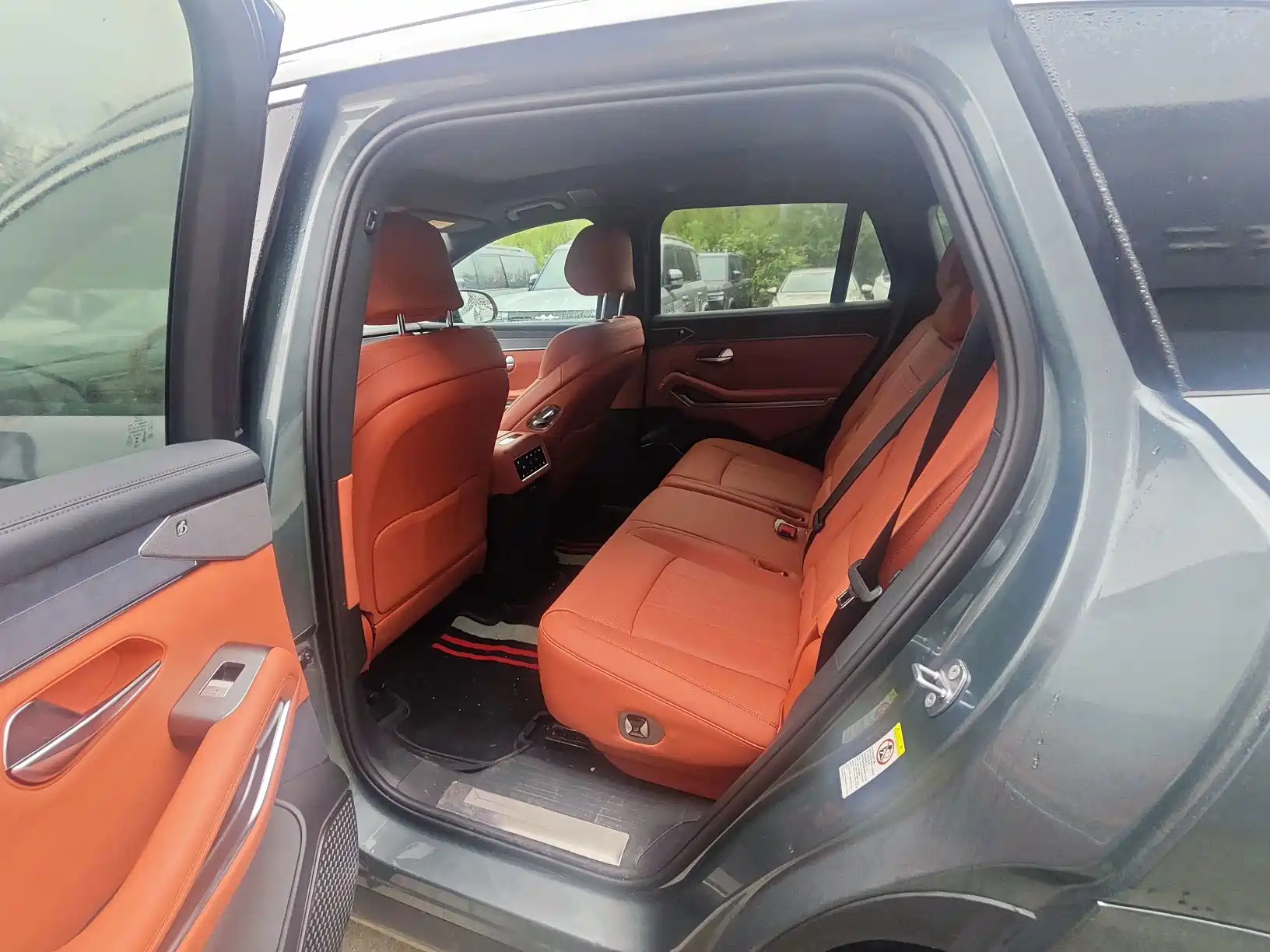 Фото 7 - BYD Tang L