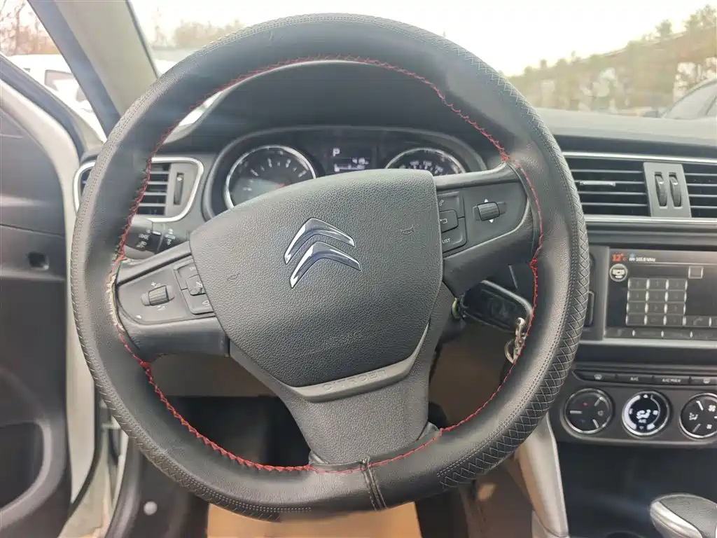 Citroën C3-XR 2017 2017 230THP Automatic Pioneer