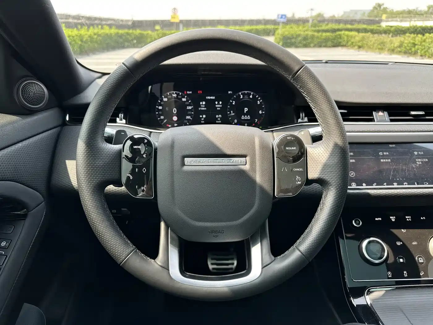 Land Rover Range Rover Evoque 2020 Model 249PS R-DYNAMIC S Gloss Black Sport Edition фото 17