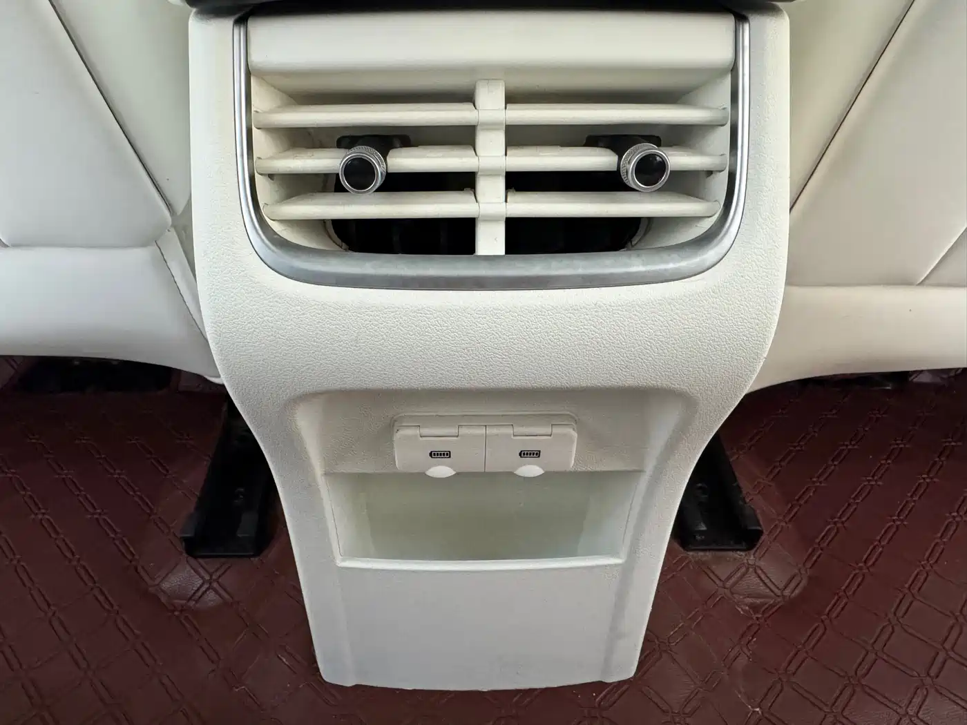 TANK CO CREATION TANK 300