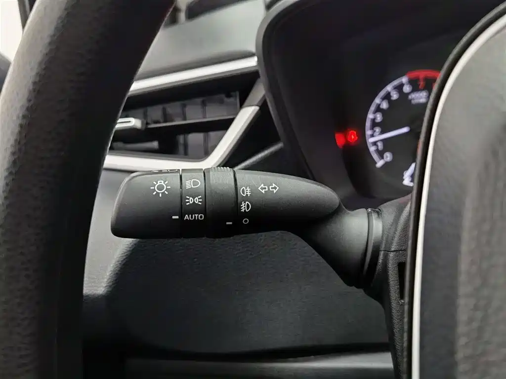 Toyota Corolla 2021 1.2T S-CVT Elite PLUS Edition фото 21