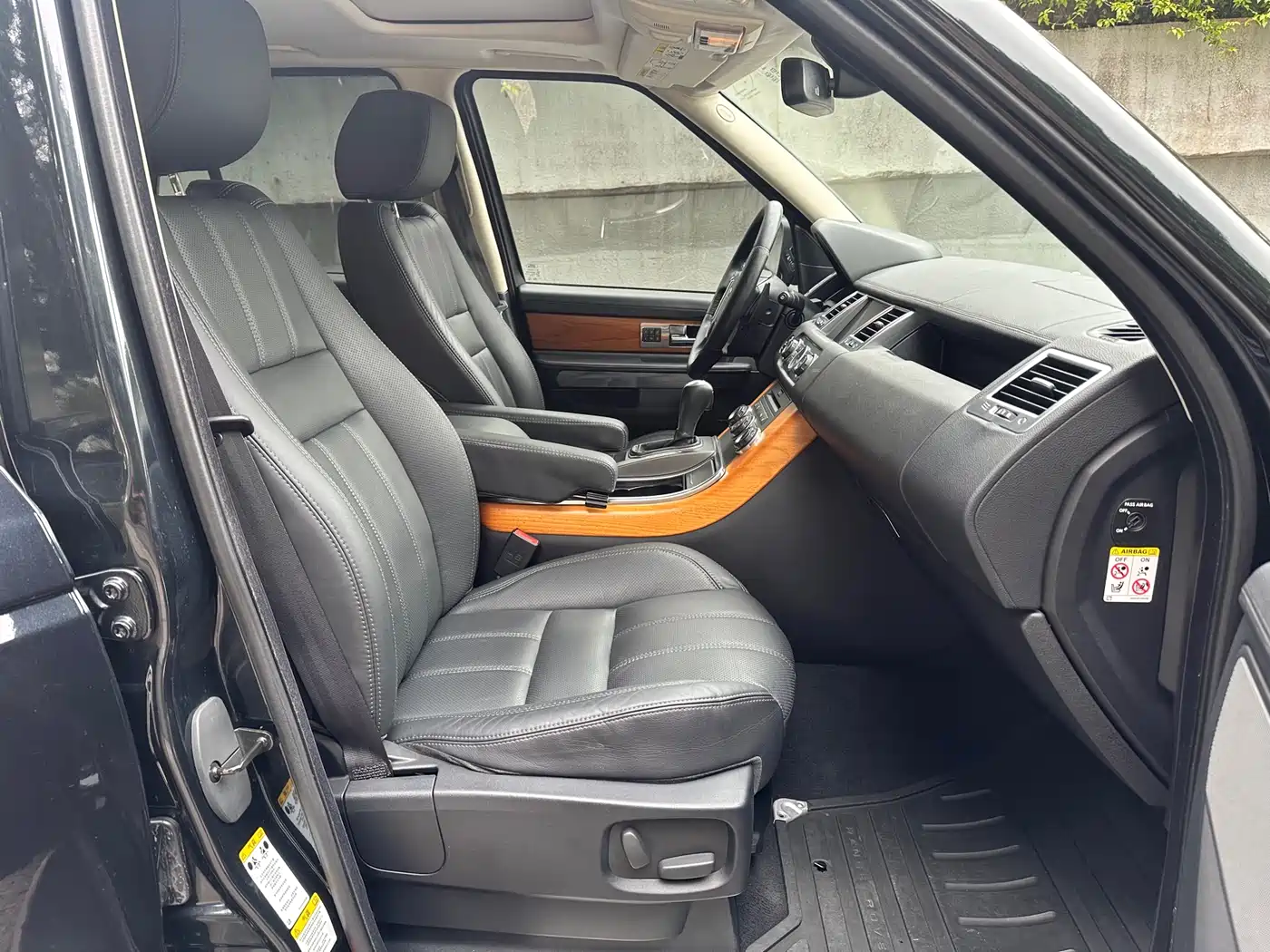 Land Rover Range Rover Sport 2010 5.0 NA V8 HSE фото 15