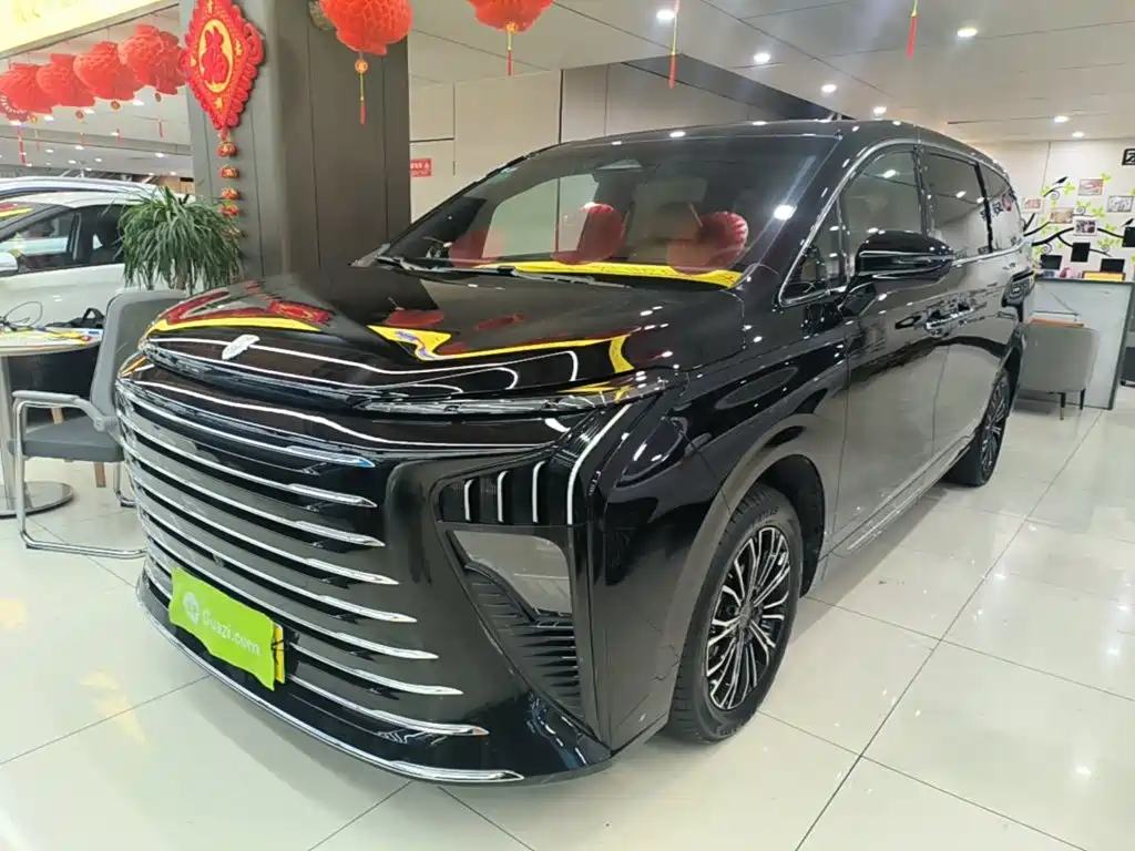 Dongfeng Fengxing Starlight V9 2025 2026 Beyond Joy Series 200km Luxury