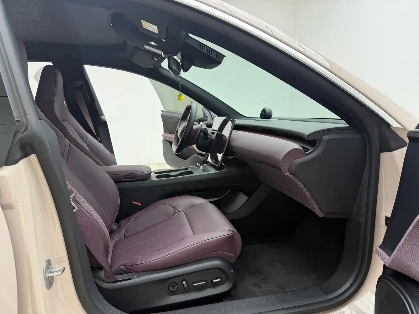 Фото 8 - NIO ET5