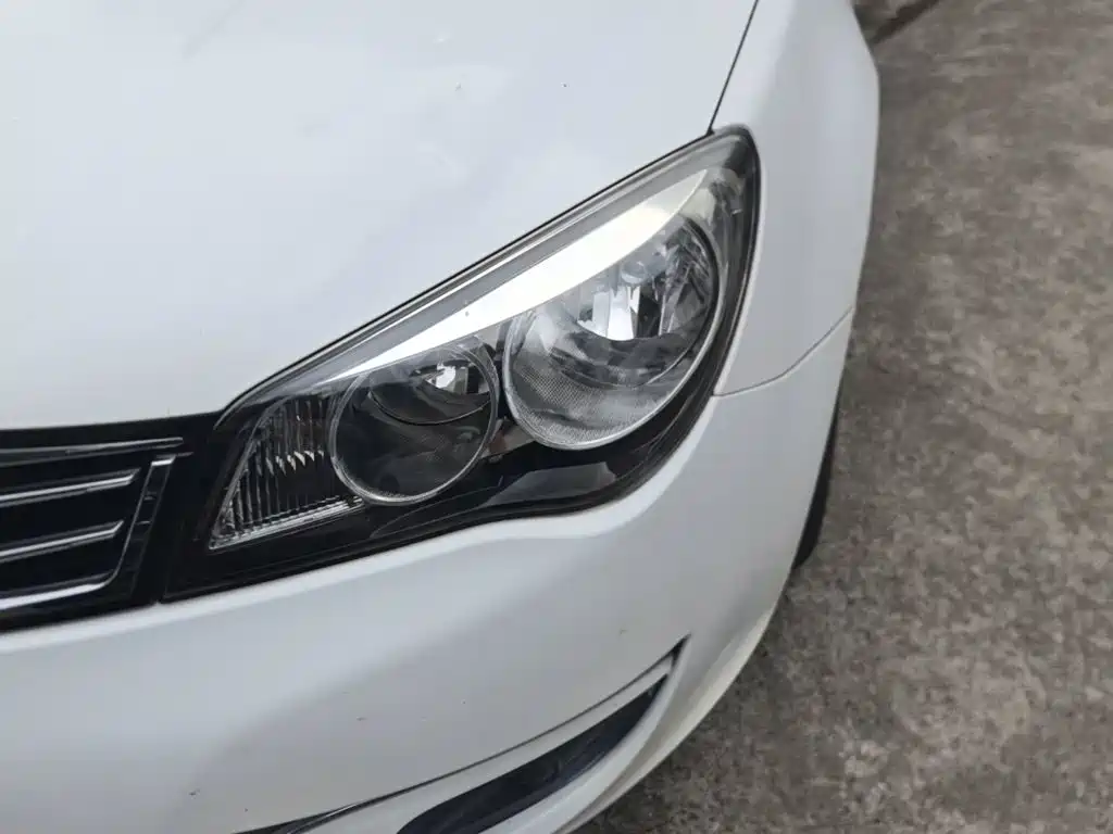 Roewe 350 2016 2015 Model 1.5L Automatic Luxury Sunroof Edition