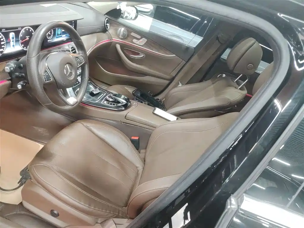 Mercedes-Benz E-Class 2016 E 300 L Fashion Type фото 7