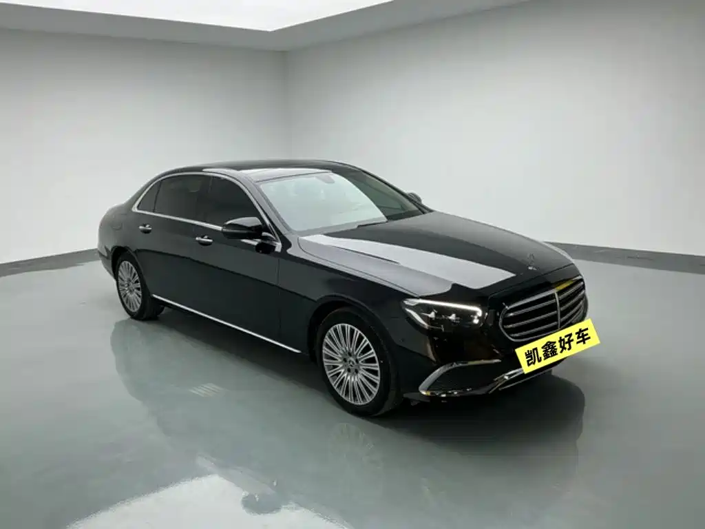 Mercedes-Benz E-Class 2022 Second Facelift E 300 L Fashion фото 3