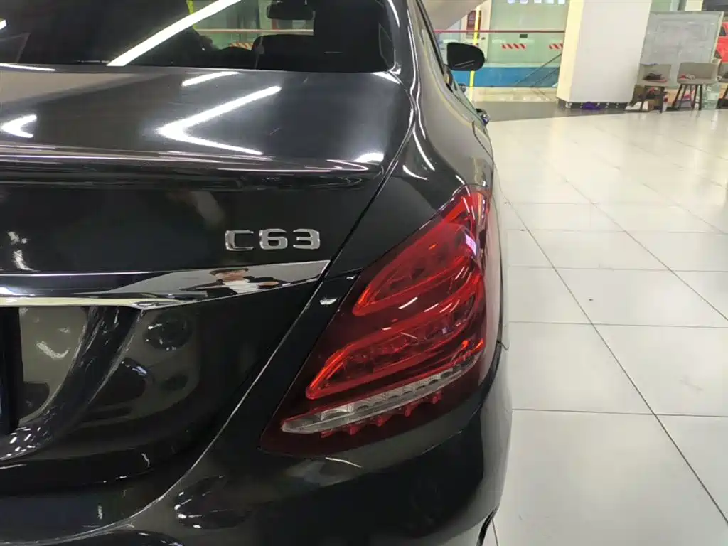 Mercedes-Benz C-Class 2017 Facelift C 200 Sport Edition фото 8